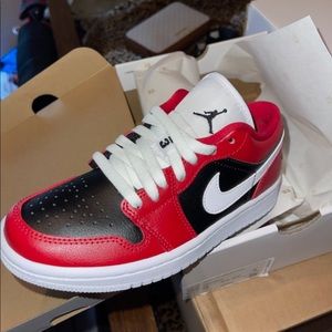 WMNS AIR JORDAN 1 LOW 'CHICAGO FLIP'